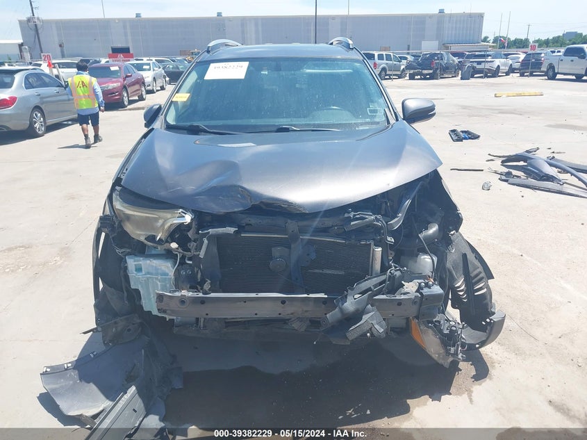 2016 TOYOTA RAV4 XLE - JTMWFREV7GJ089524