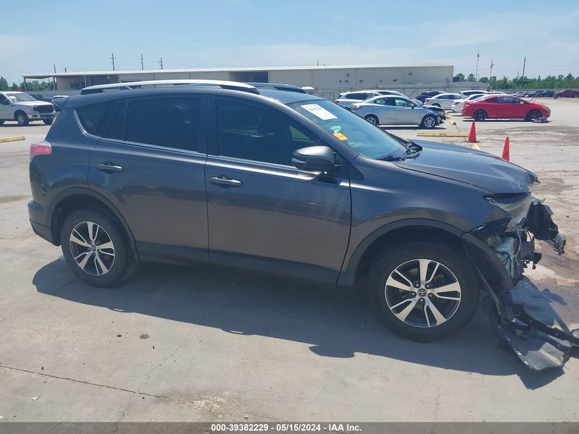 2016 TOYOTA RAV4 XLE - JTMWFREV7GJ089524