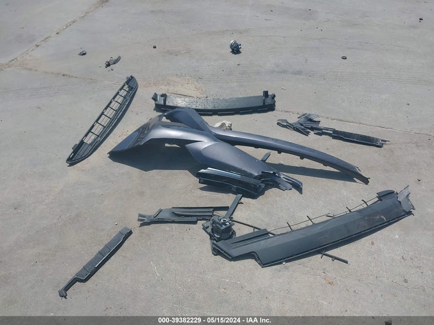 2016 TOYOTA RAV4 XLE - JTMWFREV7GJ089524