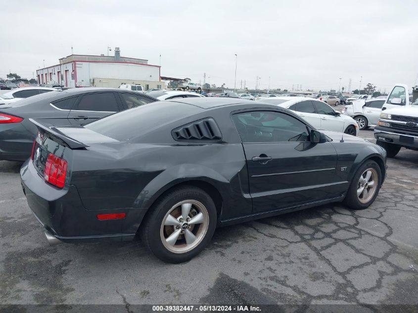 2007 Ford Mustang Gt Deluxe/Gt Premium VIN: 1ZVHT82H775328229 Lot: 39382447