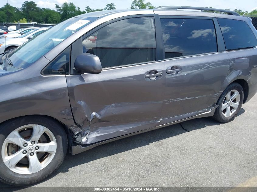 2011 Toyota Sienna Le V6/Le V6 Auto Access Seat VIN: 5TDKK3DC1BS013980 Lot: 39382454