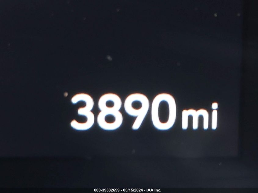 2024 Hyundai Kona Limited VIN: KM8HE3A32RU028267 Lot: 39382699