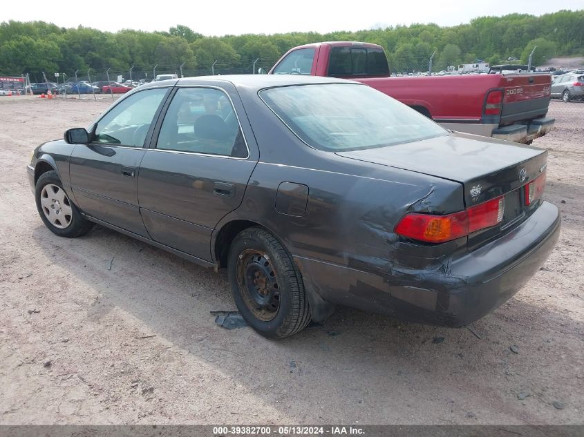 2001 Toyota Camry Le VIN: 4T1BG22K61U839333 Lot: 39382700