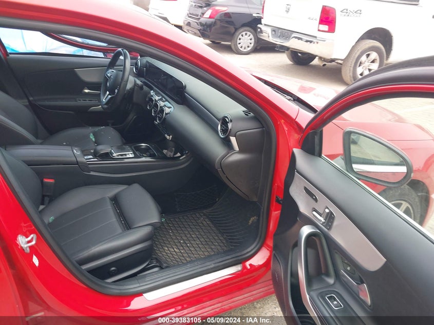 2019 Mercedes-Benz A 220 4Matic VIN: WDD3G4FBXKW021453 Lot: 39383105