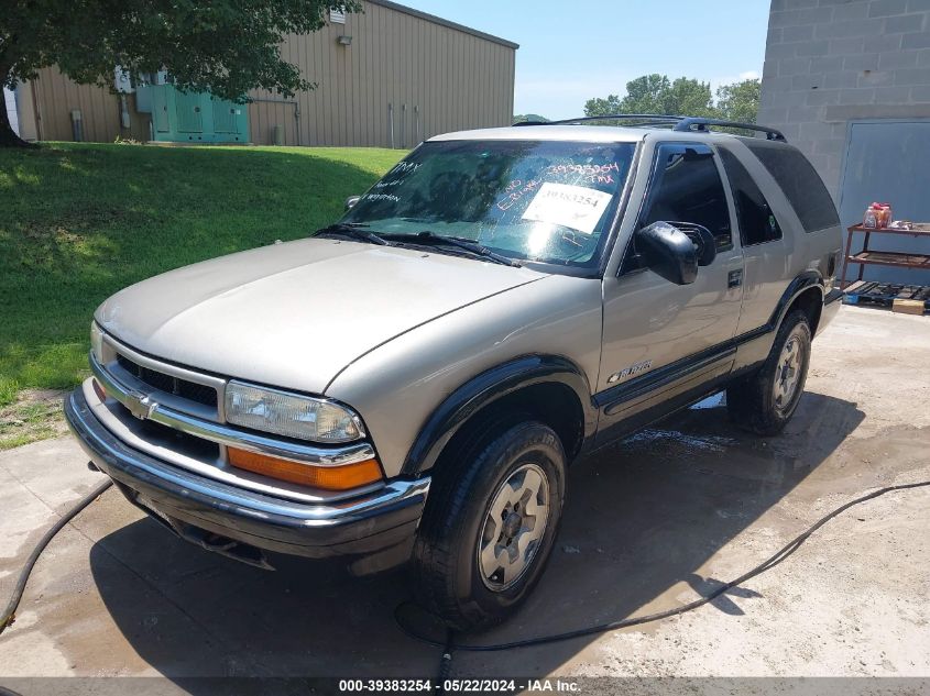 2000 Chevrolet Blazer Ls VIN: 1GNCT18W7YK245758 Lot: 39383254