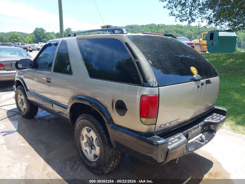 2000 Chevrolet Blazer Ls VIN: 1GNCT18W7YK245758 Lot: 39383254