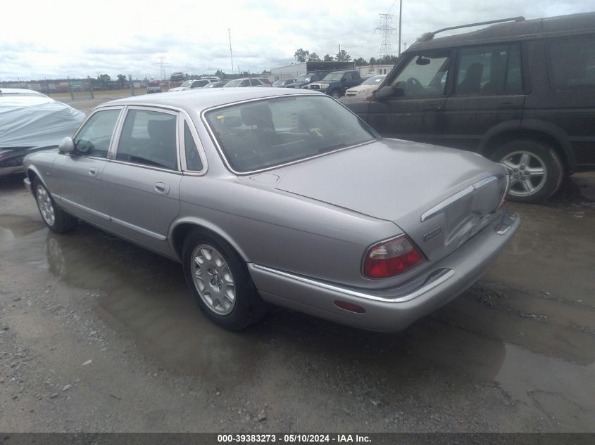 2000 Jaguar Xj8 VIN: SAJDA14C4YLF13470 Lot: 39383273