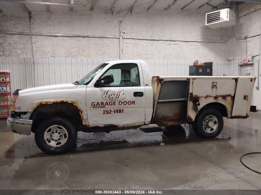 2003 Chevrolet Silverado K2500 Heavy Duty VIN: 1GBHK24U53E144094 Lot: 39383443