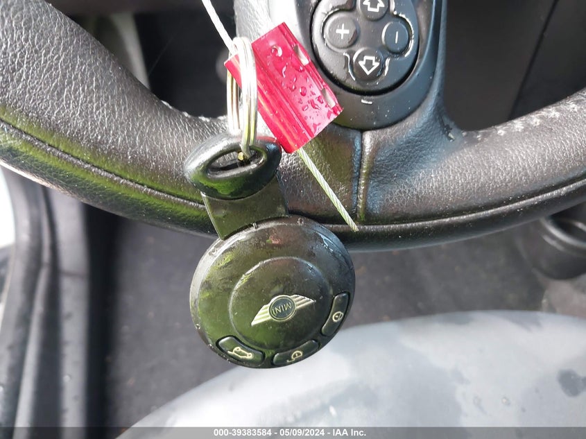 2013 MINI HARDTOP COOPER - WMWSU3C55DT677682