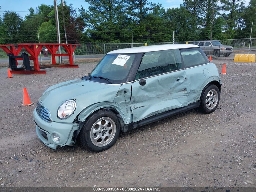 2013 MINI HARDTOP COOPER - WMWSU3C55DT677682