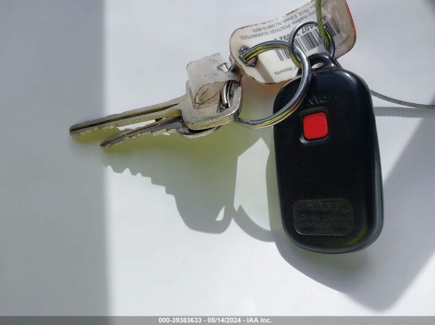 2000 Toyota Camry Ce/Le/Xle VIN: 4T1BG22K9YU710674 Lot: 39383633