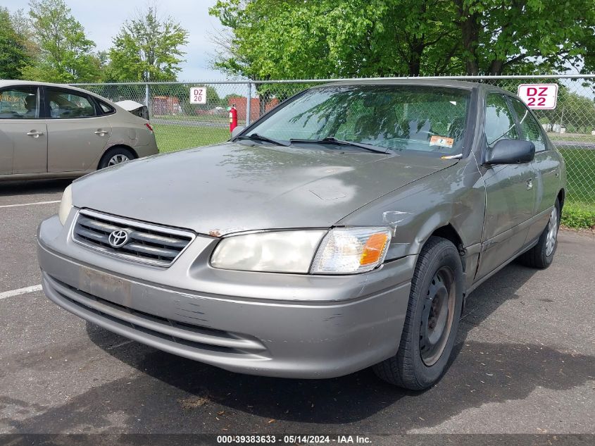 2000 Toyota Camry Ce/Le/Xle VIN: 4T1BG22K9YU710674 Lot: 39383633