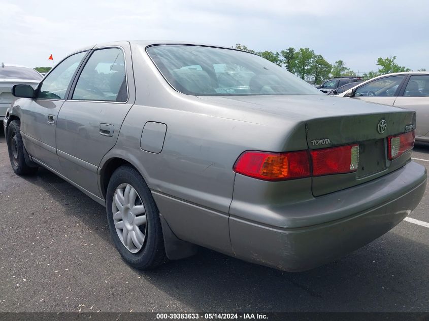 2000 Toyota Camry Ce/Le/Xle VIN: 4T1BG22K9YU710674 Lot: 39383633