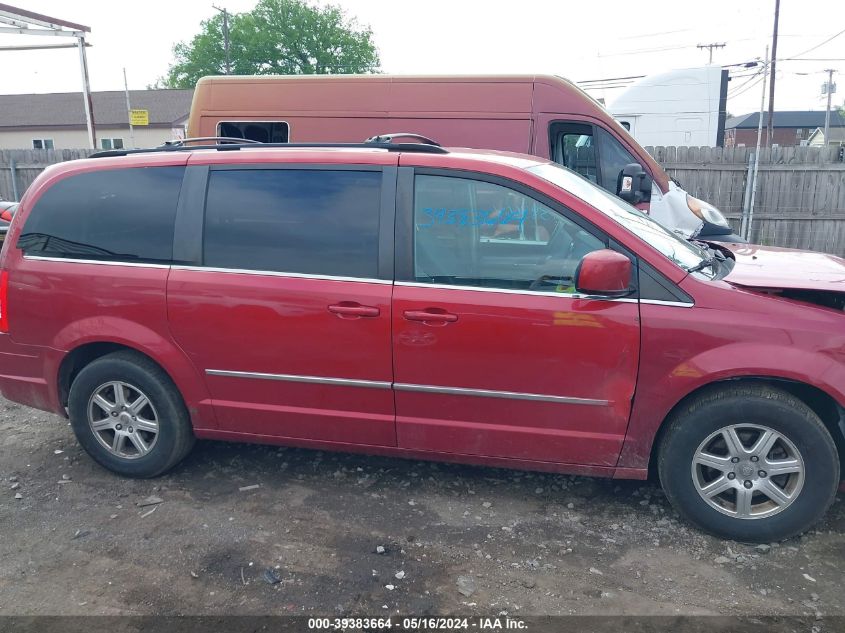 2010 Chrysler Town & Country Touring VIN: 2A4RR5D15AR235282 Lot: 39383664