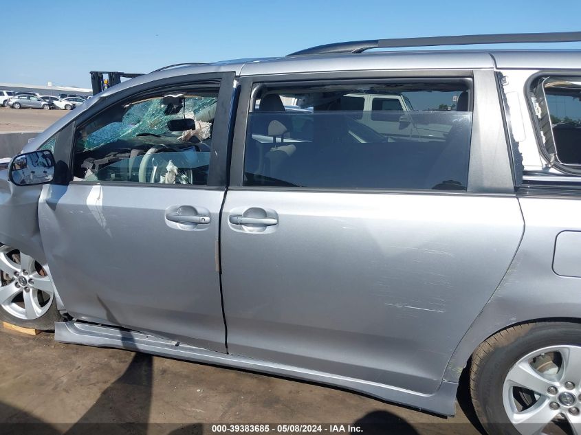 2018 Toyota Sienna Le 8 Passenger VIN: 5TDKZ3DC3JS926203 Lot: 39383685