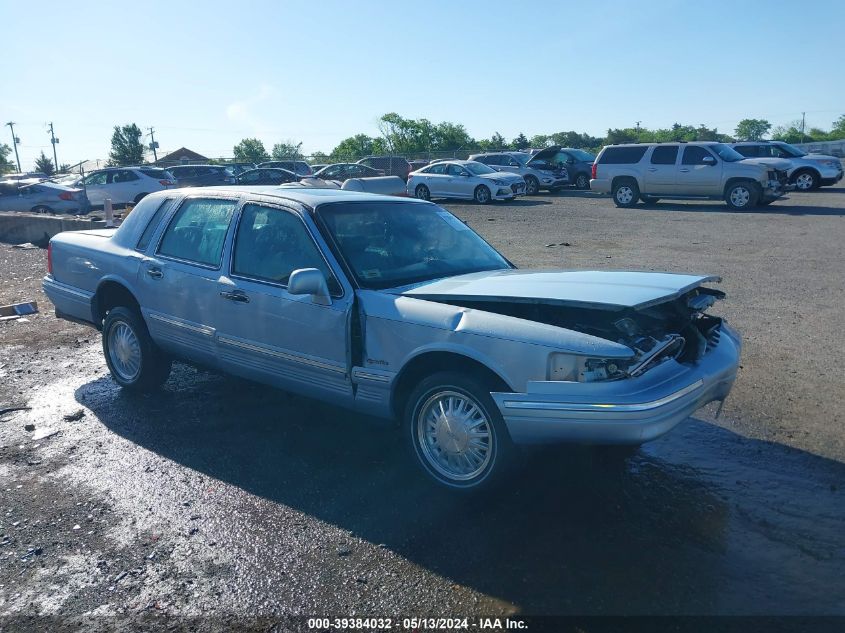 1997 Lincoln Town Car Signature VIN: 1LNLM82W5VY605587 Lot: 39384032