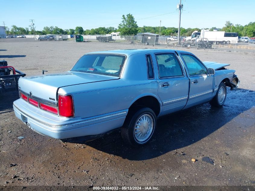 1997 Lincoln Town Car Signature VIN: 1LNLM82W5VY605587 Lot: 39384032