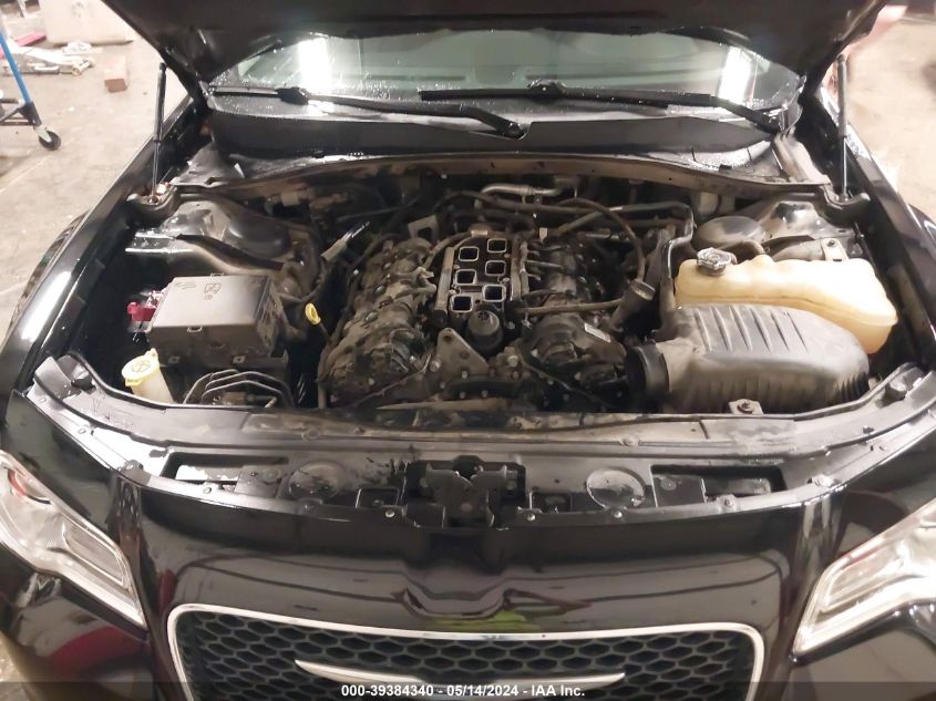 2016 Chrysler 300 Limited VIN: 2C3CCARG4GH165831 Lot: 39384340