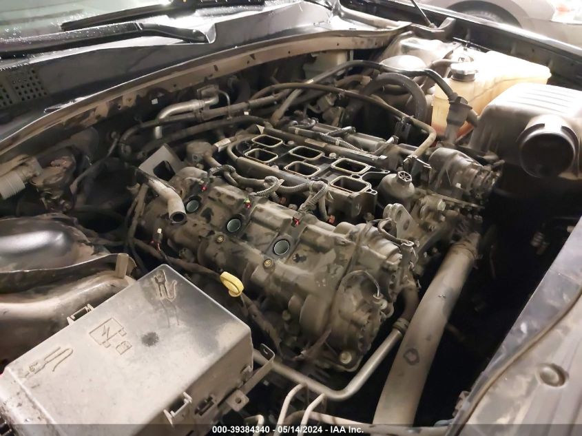 2016 Chrysler 300 Limited VIN: 2C3CCARG4GH165831 Lot: 39384340