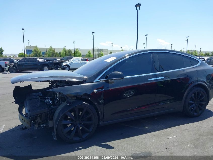 2020 Tesla Model X Long Range Dual Motor All-Wheel Drive/Long Range Plus Dual Motor All-Wheel Drive VIN: 5YJXCBE25LF272352 Lot: 39384356