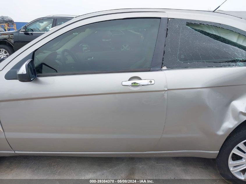 2008 Ford Focus Se/Ses VIN: 1FAHP33N18W102428 Lot: 39384370