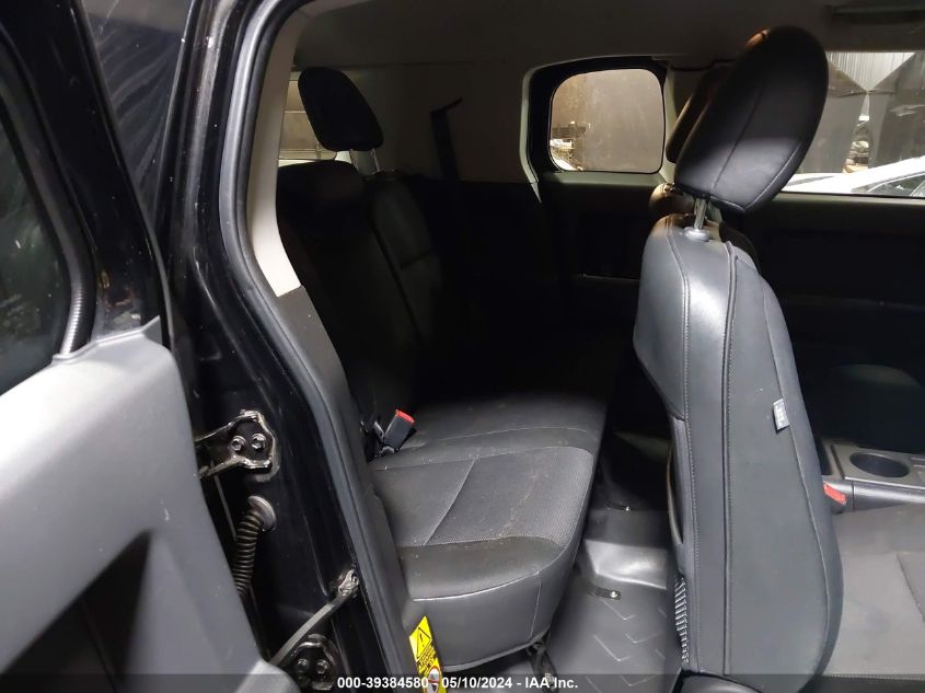 2014 Toyota Fj Cruiser VIN: JTEBU4BF2EK180112 Lot: 39384580