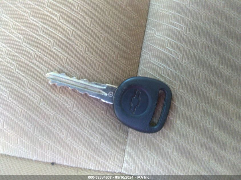 2011 Chevrolet Silverado 1500 Lt VIN: 1GCRKSE36BZ345371 Lot: 39384637