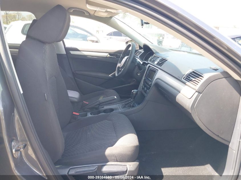 VIN 1VWAT7A37HC082541 2017 VOLKSWAGEN PASSAT 1.8T S