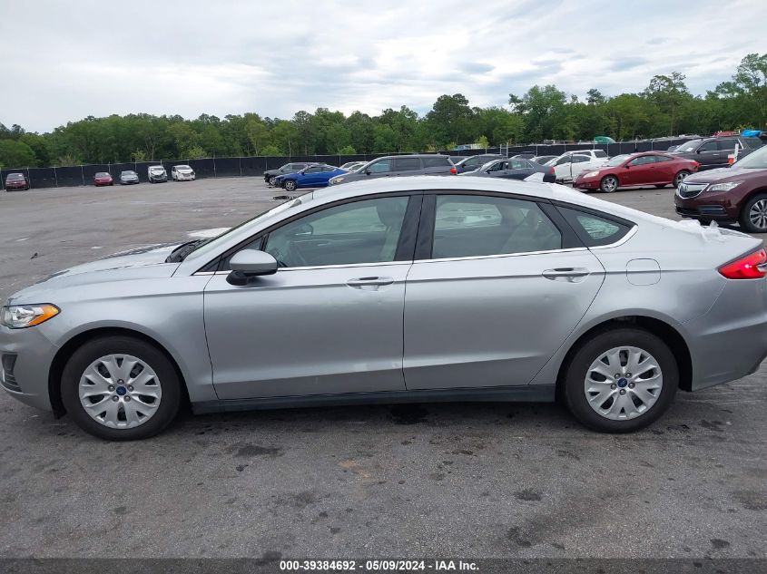 2020 Ford Fusion S VIN: 3FA6P0G74LR232636 Lot: 39384692