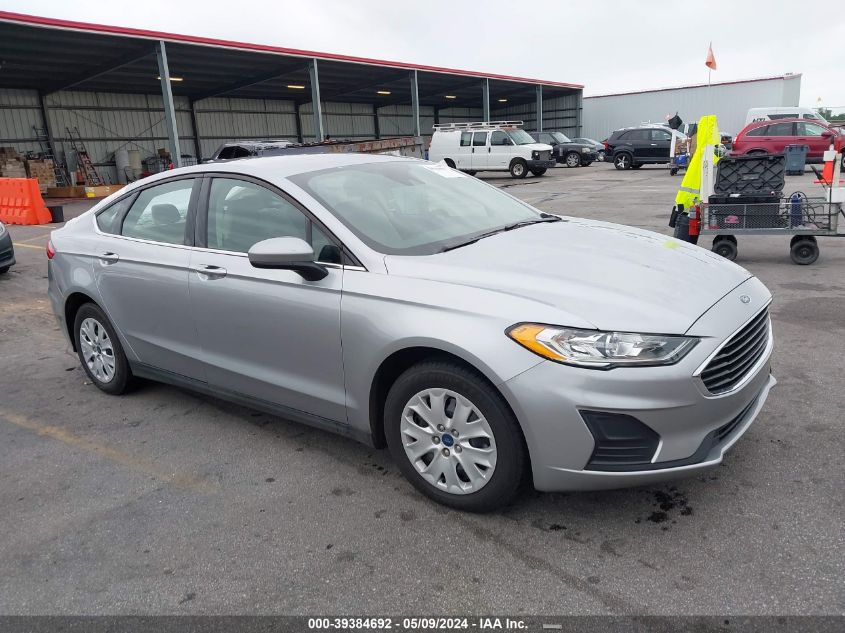 2020 FORD FUSION S - 3FA6P0G74LR232636