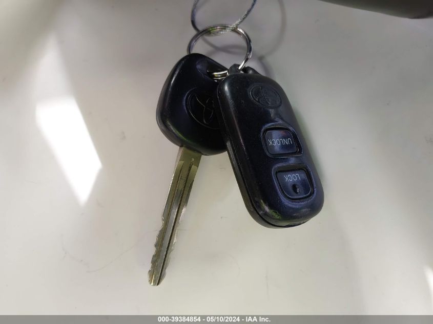 2001 Toyota Highlander V6 VIN: JTEGF21A710011736 Lot: 39384854