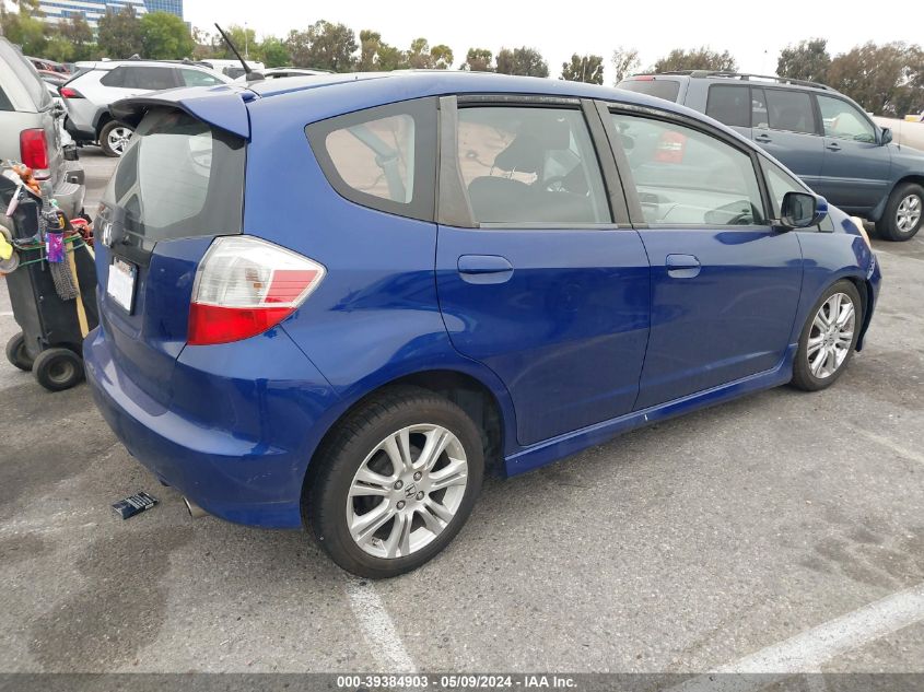 2009 Honda Fit Sport VIN: JHMGE88439S005215 Lot: 39384903