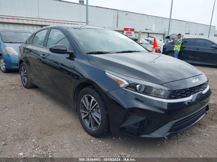 2023 Kia Forte Lxs VIN: 3KPF24AD1PE599411 Lot: 39384953