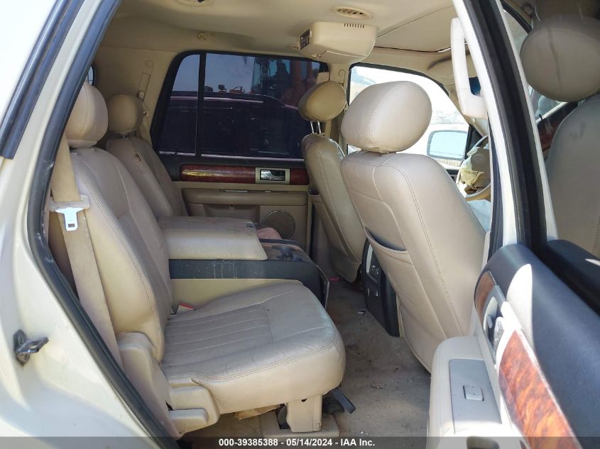 2005 Lincoln Navigator VIN: 5LMFU28535LJ07455 Lot: 39385388