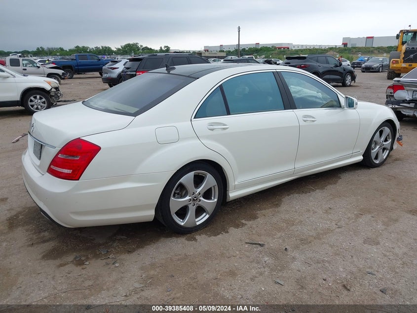 2010 Mercedes-Benz S 550 VIN: WDDNG7BBXAA338886 Lot: 39385408