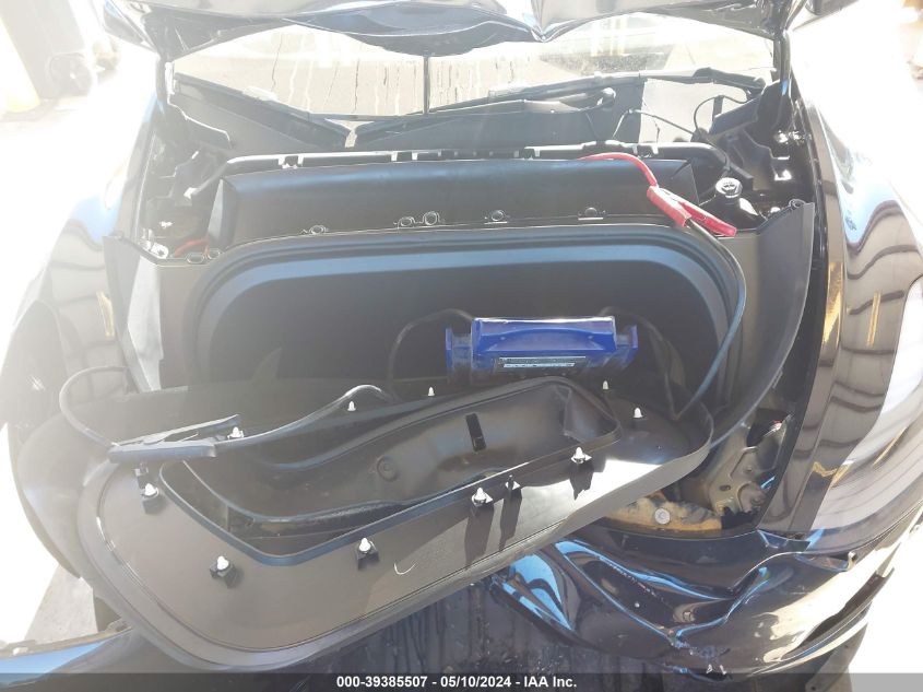 2024 Tesla Model Y Long Range Dual Motor All-Wheel Drive VIN: 7SAYGAEE9RF981360 Lot: 39385507