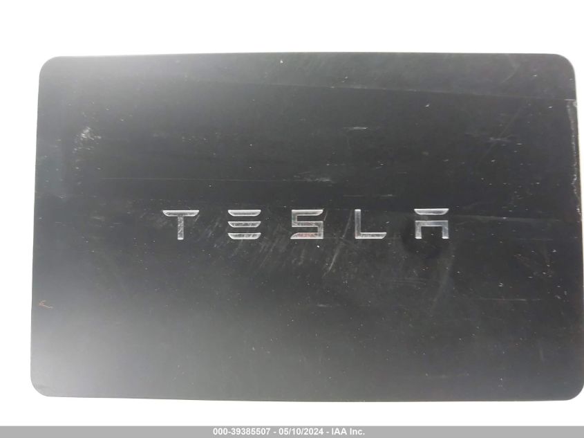 2024 Tesla Model Y Long Range Dual Motor All-Wheel Drive VIN: 7SAYGAEE9RF981360 Lot: 39385507