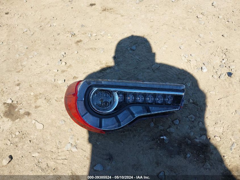 2017 Toyota 86 VIN: JF1ZNAA1XH8704702 Lot: 39385524