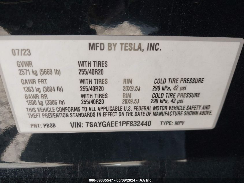 2023 Tesla Model Y Awd/Long Range Dual Motor All-Wheel Drive VIN: 7SAYGAEE1PF832440 Lot: 39385547