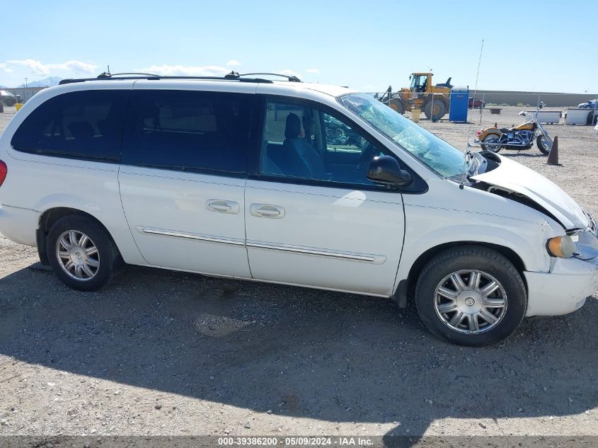 2005 Chrysler Town & Country Touring VIN: 2C8GP54L55R352773 Lot: 39386200