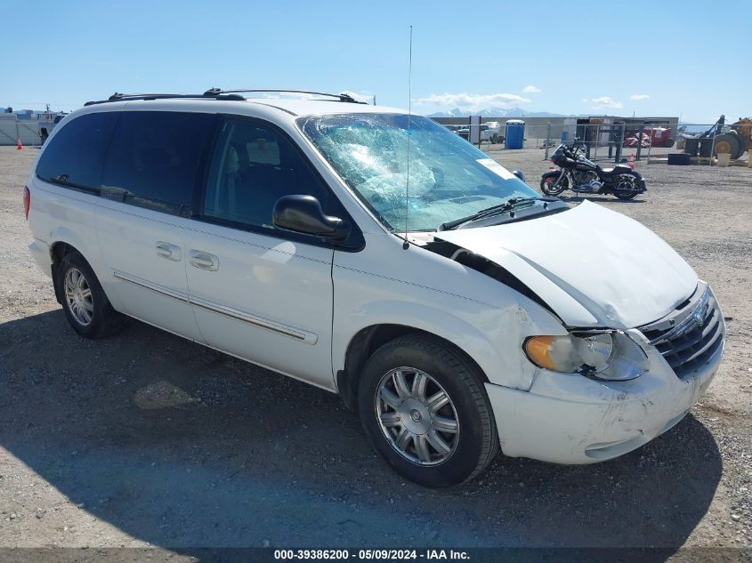 2005 Chrysler Town & Country Touring VIN: 2C8GP54L55R352773 Lot: 39386200