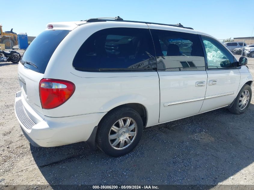 2005 Chrysler Town & Country Touring VIN: 2C8GP54L55R352773 Lot: 39386200