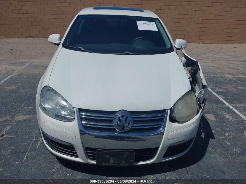 2008 Volkswagen Jetta Se/Sel VIN: 3VWRZ71K58M031918 Lot: 39386294