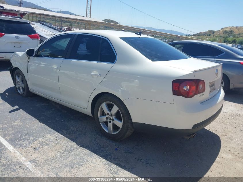 2008 Volkswagen Jetta Se/Sel VIN: 3VWRZ71K58M031918 Lot: 39386294