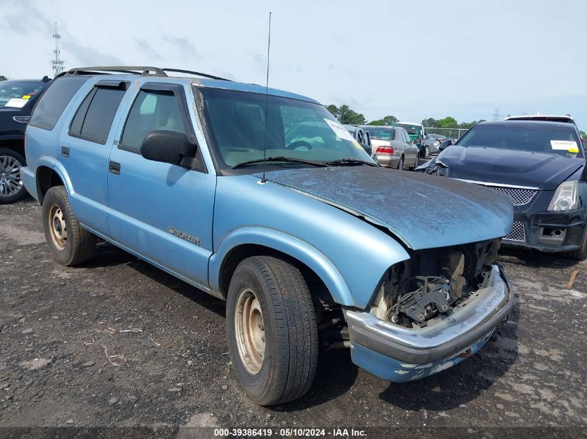 1GNDT13W71K245373 2001 Chevrolet Blazer Ls