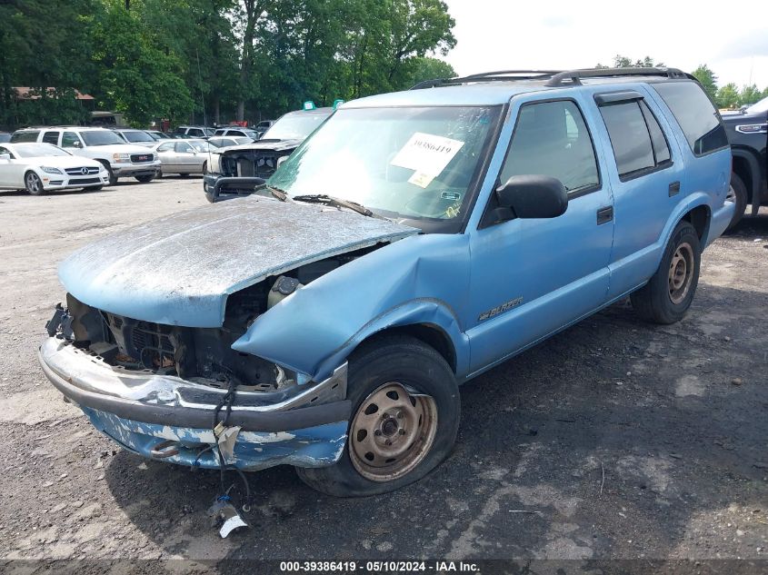 1GNDT13W71K245373 2001 Chevrolet Blazer Ls