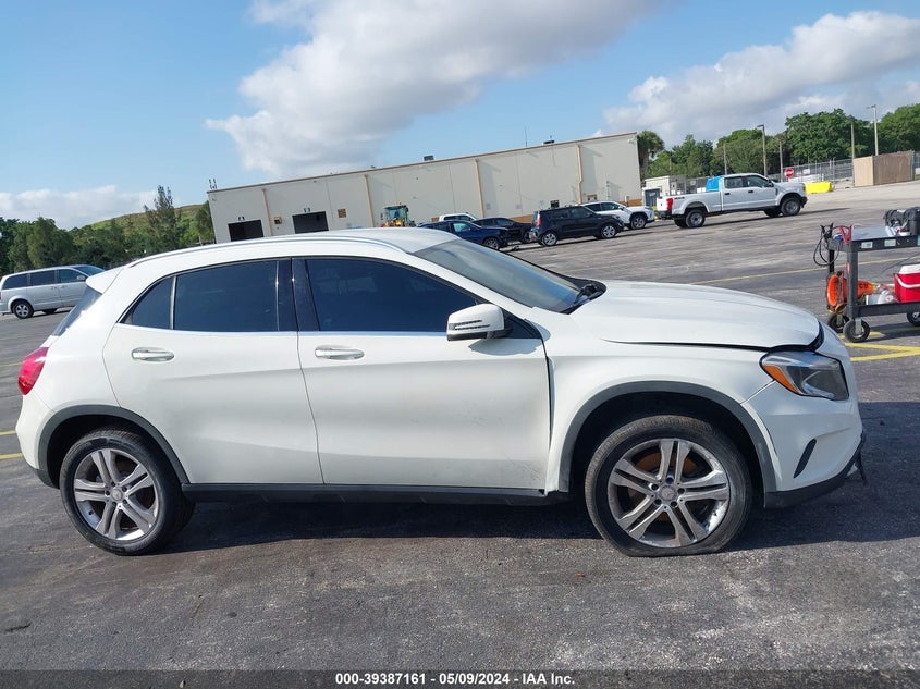 2017 MERCEDES-BENZ GLA 250 4MATIC - WDCTG4GB9HJ335040