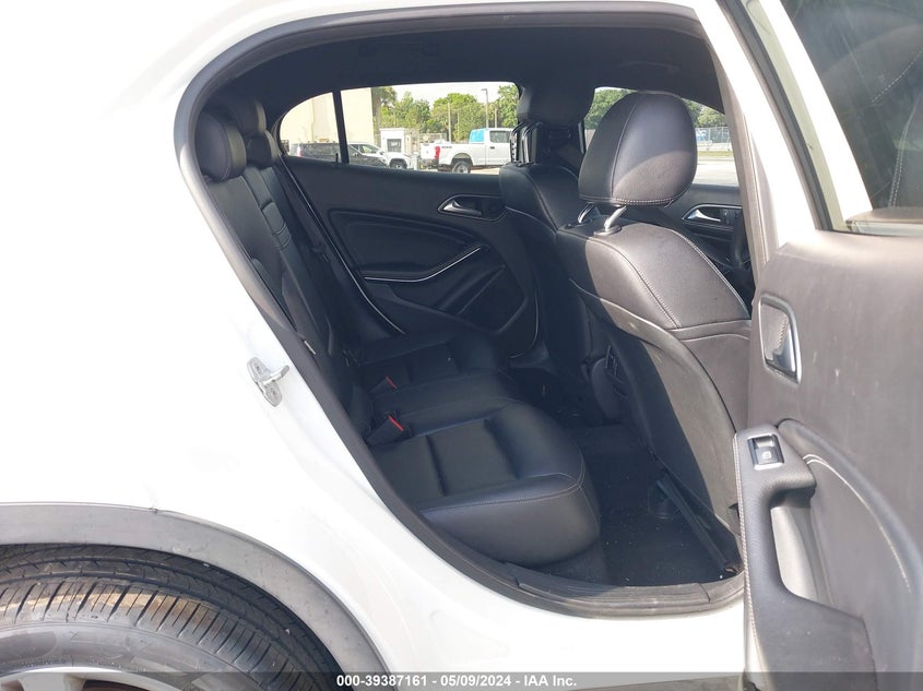 2017 MERCEDES-BENZ GLA 250 4MATIC - WDCTG4GB9HJ335040