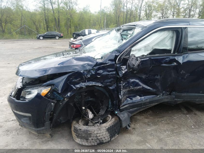 2018 Jeep Compass Latitude 4X4 VIN: 3C4NJDBB2JT239532 Lot: 39387226