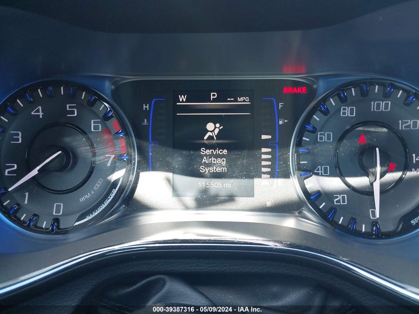 2015 CHRYSLER 200 S - 1C3CCCBB4FN724617